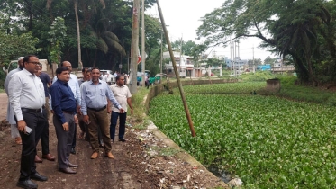 লক্ষ্মীপুরে জলাবদ্ধতা নিরসনে খাল পরিস্কার অভিযান