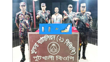 বেনাপোল সীমান্তে বিদেশি পিস্তল ও গুলিসহ ব্যবসায়ী আটক