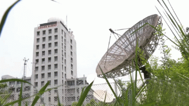 সাত জেলায় ঝড়ের আভাস, কমবে ঢাকার তাপমাত্রা