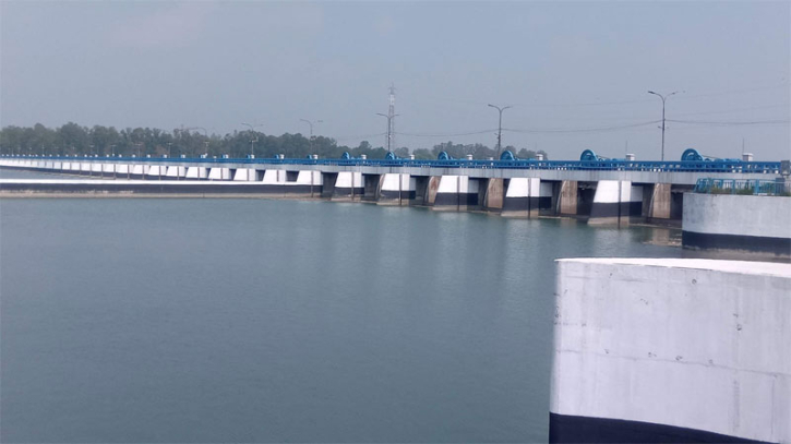 তিস্তার পানি বিপৎসীমা ছাড়িয়েছে, বন্যা আতঙ্কে স্থানীয়রা