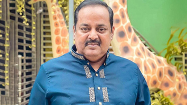 মারধর ও অ্যাসিড নিক্ষেপের অভিযোগ, ডিপজলের বিরুদ্ধে নারীর মামলা 