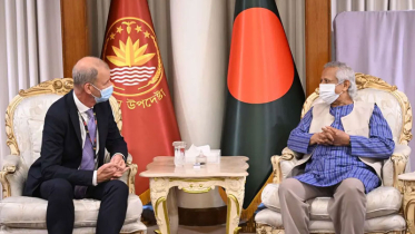 প্রধান উপদেষ্টার সঙ্গে বিশ্বব্যাংকের ভাইস প্রেসিডেন্টের সাক্ষাৎ
