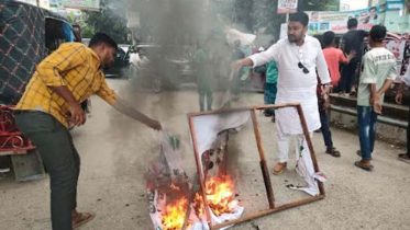 চকরিয়ায় এনসিপির মঞ্চ ভাঙচুর করল বিএনপির নেতাকর্মীরা