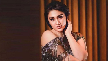 শিগগির আত্মসমর্পণ করবেন অপু বিশ্বাস