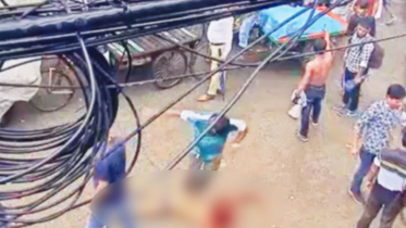 পুরান ঢাকায় প্রকাশ্যে ব্যবসায়ীকে পিটিয়ে হত্যা 