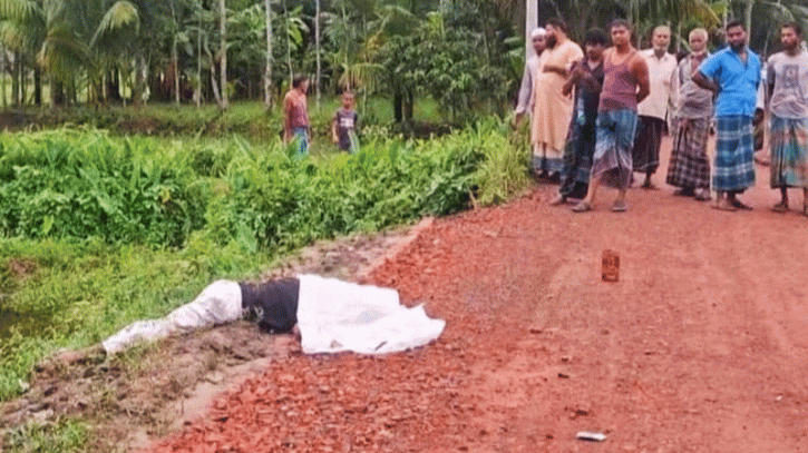 মাদক কারবারি ফাইটার বাবলুকে কুপিয়ে হত্যা 