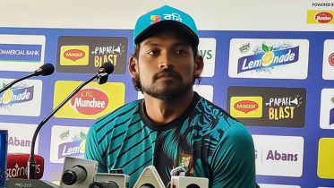 এবার টেস্ট অধিনায়কত্ব ছাড়লেন নাজমুল শান্ত