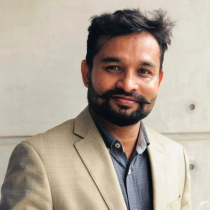 বাবার ঘামে লেখা ভবিষ্যৎ