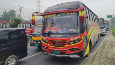 ঈদযাত্রায় ধীরগতি, চরম ভোগান্তিতে উত্তরবঙ্গগামী যাত্রীরা