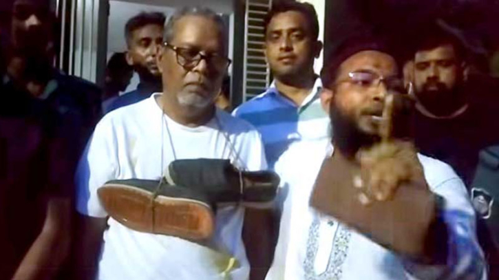 সাবেক সিইসি নূরুল হুদাকে ধরে পুলিশে দিল জনতা