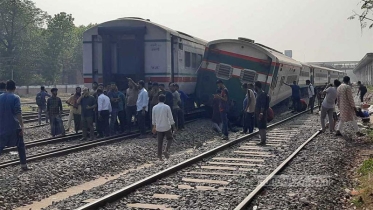 রাজশাহীতে দুই ট্রেনের সংঘর্ষ