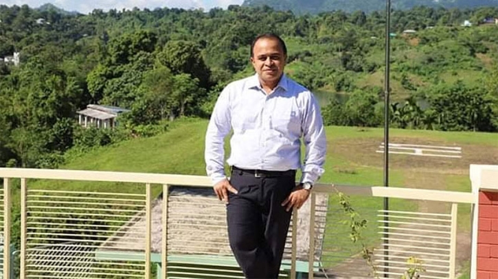 স্বরাষ্ট্র মন্ত্রণালয়ের সাবেক জনসংযোগ কর্মকর্তা পুলিশ হেফাজতে