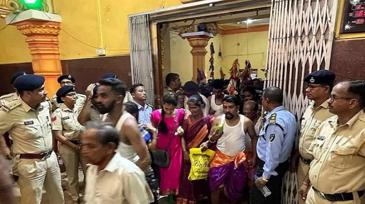 ভারতের মন্দিরে পদপিষ্ট হয়ে নারীসহ ছয় মৃত্যু