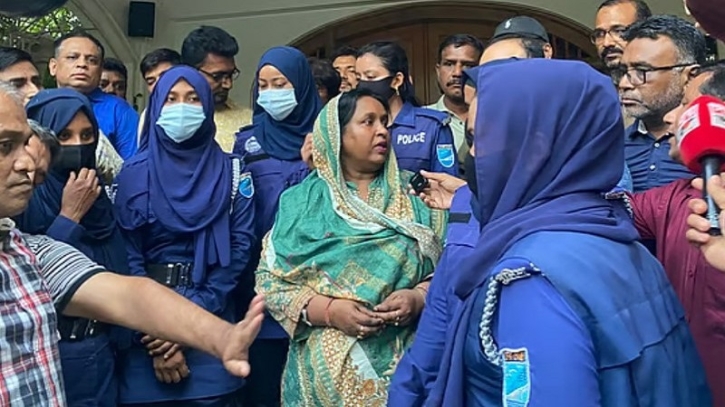 অভিযান শুরুর সাড়ে ৬ ঘণ্টা পর আইভী গ্রেপ্তার