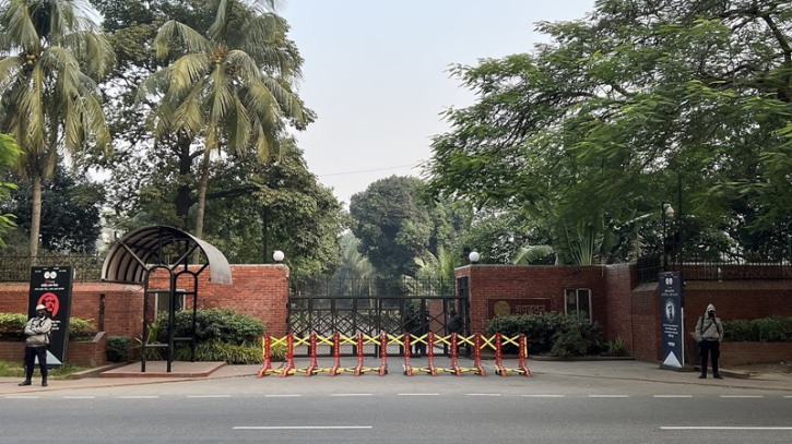 শেখ হাসিনা পালানোর আগে যা ঘটেছিল