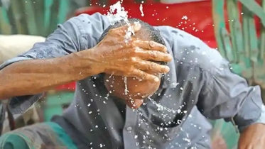 ভ্যাপসা গরম কতদিন থাকবে, কী বলছে আবহাওয়া অধিদপ্তর