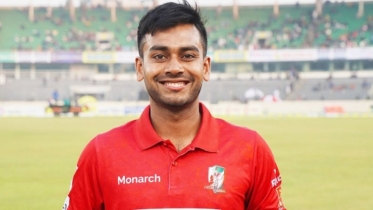 বিশ্বের দ্বিতীয় সেরা অলরাউন্ডার মিরাজ