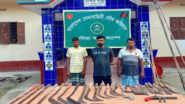 কালিয়ায় অভিযানে অস্ত্রসহ আটক ৩