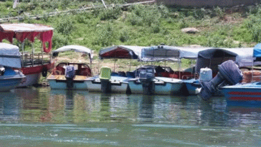 চারদিন পর কাপ্তাই হ্রদে স্পিডবোট চলাচল শুরু