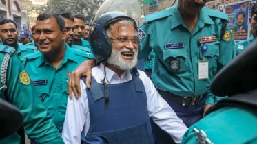 কারাগারে বসেও থেমে নেই হাজি সেলিমের ব্যবসা