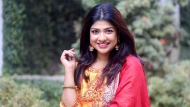 নতুন সিরিজে আসছে সারিকা