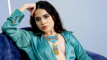 ‘নিজের শরীর ও মন খোলা লাগে আমার’