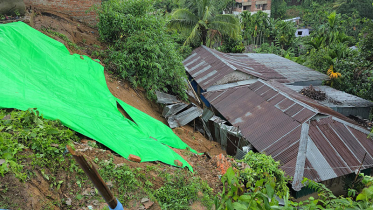 ভারি বর্ষণের পূর্বাভাস, ভূমিধসের আশঙ্কা