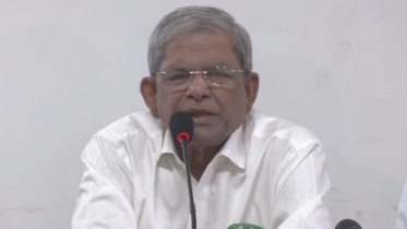 রয়্যাল এয়ার অ্যাম্বুলেন্সেই দেশে ফিরছেন খালেদা জিয়া