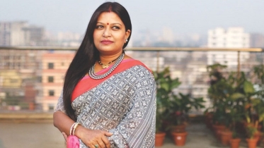 চয়নিকা চৌধুরীর বিরুদ্ধে গ্রেপ্তারি পরোয়ানা