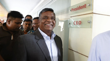 ফিট থাকলে খেলতে পারবেন সাকিব, জানালেন বুলবুল