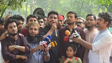 আওয়ামী লীগ নিষিদ্ধের দাবিতে বাদ জুমা জমায়েতের ডাক হাসনাতের