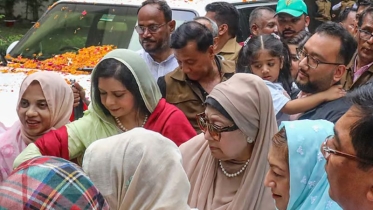 খালেদা জিয়া বেশ সুস্থ, মানসিকভাবেও ‘স্ট্যাবল’: ডা. জাহিদ হোসেন