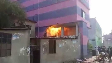 টেক্সটাইল মিলে বিস্ফোরণে দগ্ধ ২ নিরাপত্তাকর্মীর মৃত্যু 