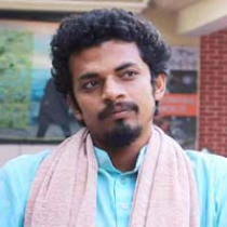 রাজনীতিতে ‘ছোঁড়াছুড়ি’ বন্ধ হবে কবে?
