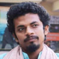 যৌনকর্মীদের কারা নিয়ন্ত্রণ করে?