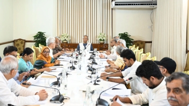 জরুরি বৈঠকে উপদেষ্টা পরিষদ