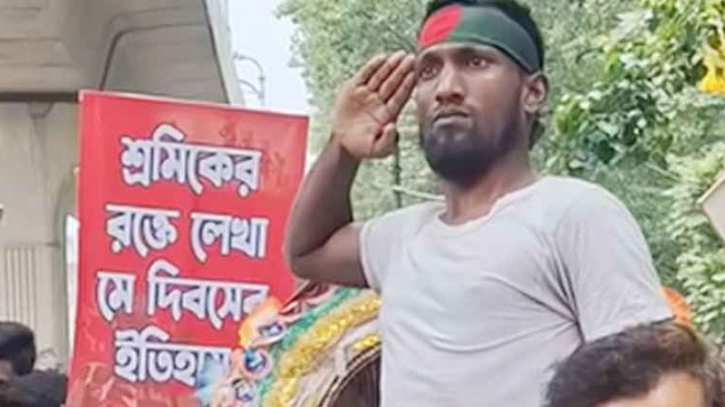 সেই রিকশাচালক আবারও রাস্তায়