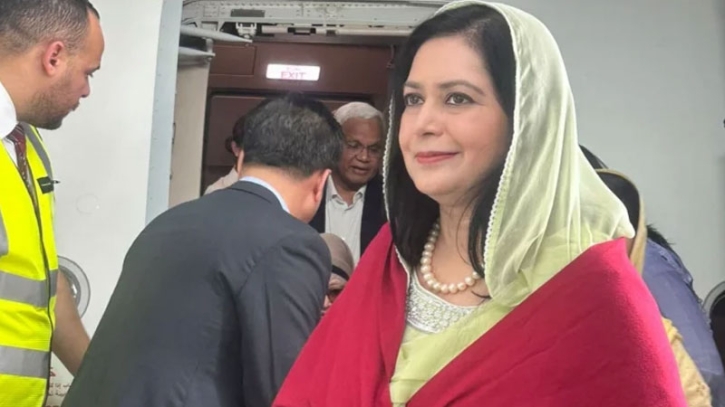 জুবাইদা রহমান চাকরি থেকে কেনো বরখাস্ত হয়েছিলেন