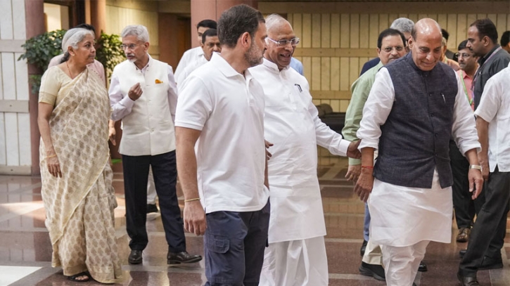 ‘অপারেশন সিঁদুরে’ ১০০ জঙ্গির মৃত্যু হয়েছে, দাবি ভারতের