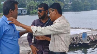 অনিয়মের তথ্য সংগ্রহে গিয়ে সাংবাদিক লাঞ্ছিত, থানায় জিডি