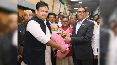 জেলা আওয়ামী লীগের সহসভাপতি জাতীয় পার্টির এমপি প্রার্থী
