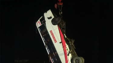 বাসডুবির কারণ অনুসন্ধানে কেন্দ্র ও স্থানীয় প্রশাসনের পৃথক কমিটি
