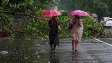 দুপুরের মধ্যে ৫ অঞ্চলে ঝড়-বৃষ্টির শঙ্কা