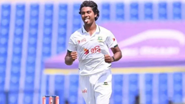 টেস্টে হ্যাটট্রিক করে হাসান মাহমুদের ইতিহাস
