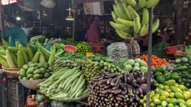 বাজারে সবজির সরবরাহ বাড়ছে, তবুও চাপে ক্রেতারা