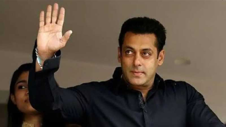 ইউটিউবে নতুন যাত্রা শুরু করলেন সালমান খান