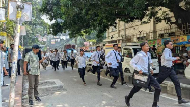 সায়েন্সল্যাবে আইডিয়াল ও ঢাকা কলেজ শিক্ষার্থীদের সংঘর্ষ