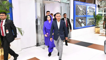জাতিসংঘে যোগ দিতে নিউইয়র্কের পথে প্রধানমন্ত্রী