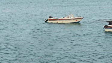 স্পিডবোট উল্টে দুই যাত্রী নিহত