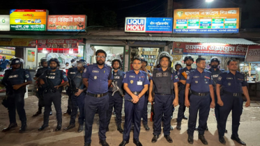 পুলিশের ৩ ঘণ্টার বিশেষ তল্লাশি, ২৫ মোটরসাইকেল জব্দ